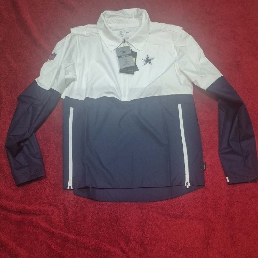 Dallas Cowboys Nike Sideline Coaches Half-Zip Windbreaker. - Picture 8 of 8
